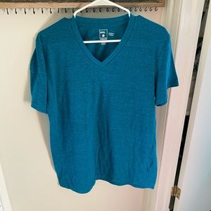 Men’s Slim Fit V-neck
